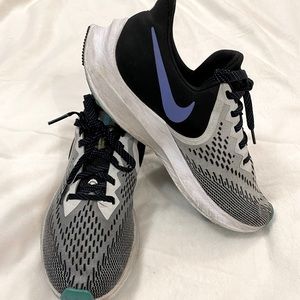 Nike Women’s Air Zoom Pegasus Running Shoes